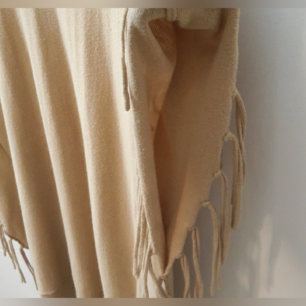 Michael Kors fringe cowl neck poncho sweater Large - Picture 6 of 12